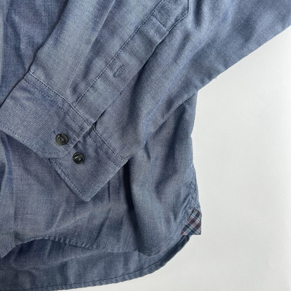 Van Heusen Men's Blue Solid Woven Button-Up Shirt Long Sleeve Pockets XL - Picture 4 of 8
